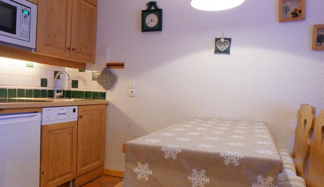 50m from ski slopes, 1st floor, view limited, balcony, 30m², Méribel-Mottaret in Méribel - Les Allues