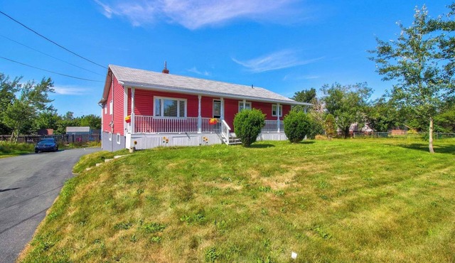 A spacious, home-like CBS stay built around comfort, group space, and convenient access to everyday needs, with the waterfront close enough to enjoy during the stay in Conception Bay South