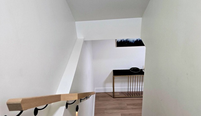 A Traveler's Haven Close to restaurants popular & fun-filled convergence points. in Moncton