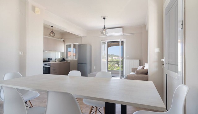 Apartment 'Almyra' with Sea View, Wi-Fi and Air Conditioning in Lefkada