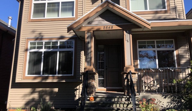 Attractive Spacious, two+ bedroom suite in Abbotsford