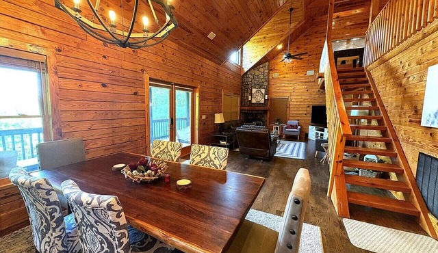 Authentic Log Cabin Hot Tub, Game Room & Yard Games Sleeps 12 Wine Country in Mount Airy