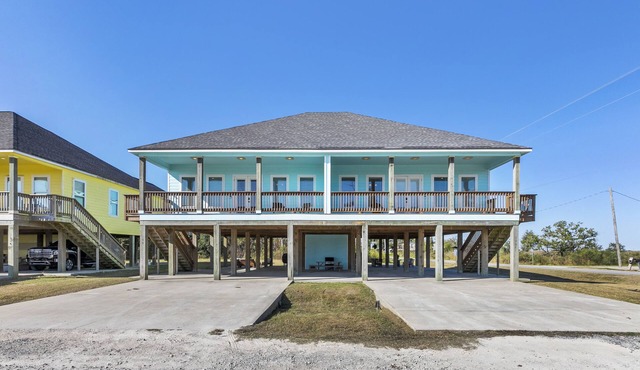 Bayou Bliss Lodge in Hackberry