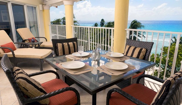 Beachfront Condo with Pool - Sapphire 511 (2 bed)
