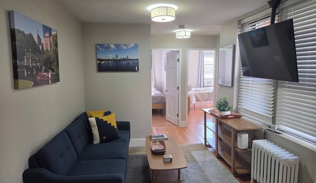 Beacon Hill 2brm/1.5bath in Boston