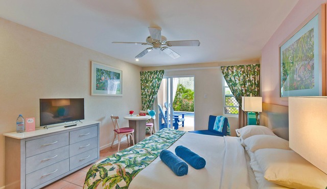Butterfly Beach Hotel