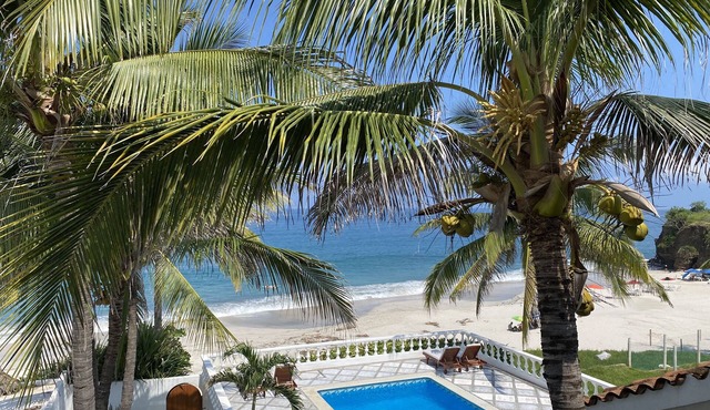 Casa Serena - Stunning Beachfront Villa Near Four Seasons in Punta Mita