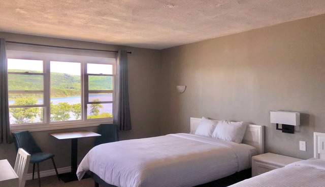 Duck Cove Inn in Margaree Harbour