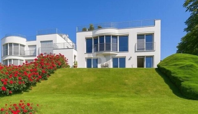 Elite Villa Geneva with Lake View in Geneva