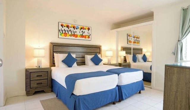 Escape to Sunny Barbados Steps from Worthing Beach