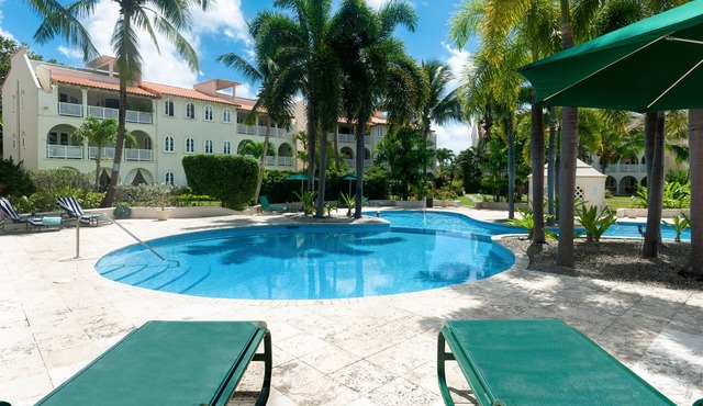 Exclusive Penthouse Apartment Sugar Hill Estate Ocean Views and Beach Membership