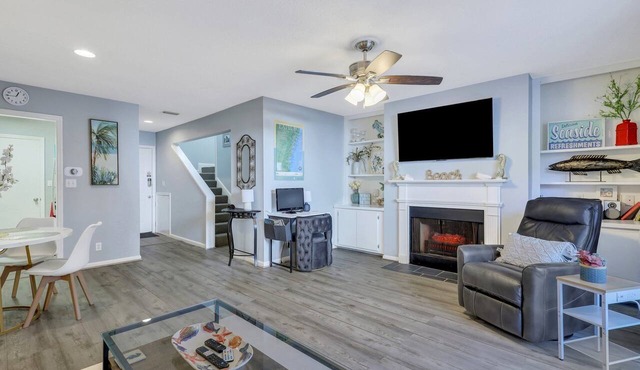 Family & pet-friendly, 2bdrm/4 beds/2.5bath condo, 5 min to beach & Village in St. Simons Island