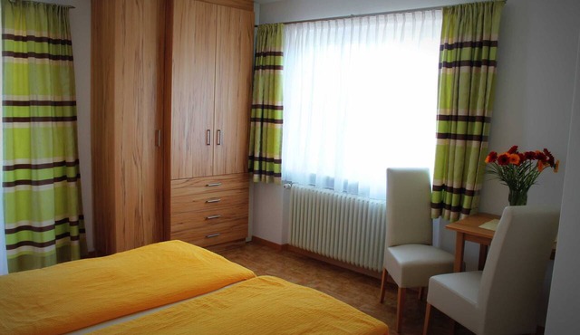 Ferienwohnung Seeblick 1. Stock - Pension Winter Am Irrsee in Guggenberg