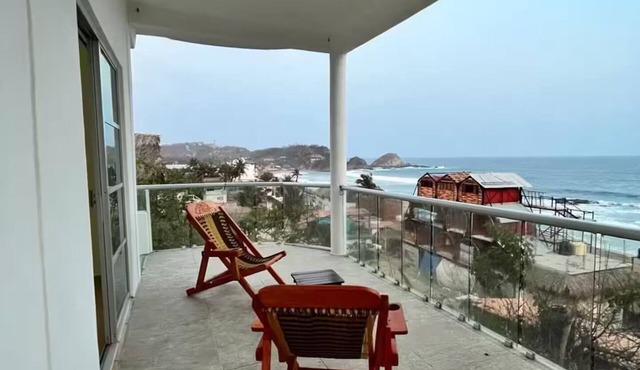 Grecas del mar house. in Zipolite