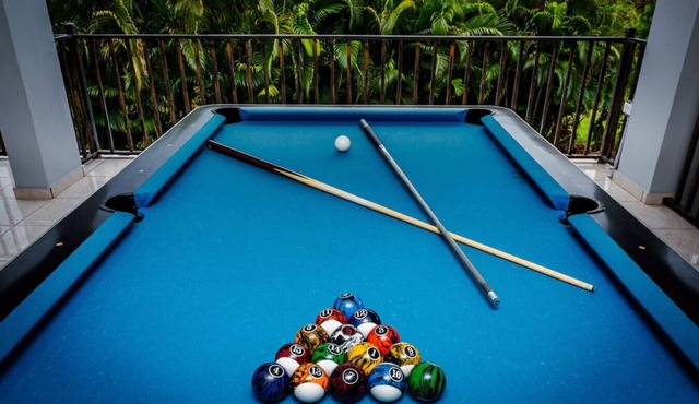 Green Mountain Studio 2, pool table-7 min to beach in Rincon