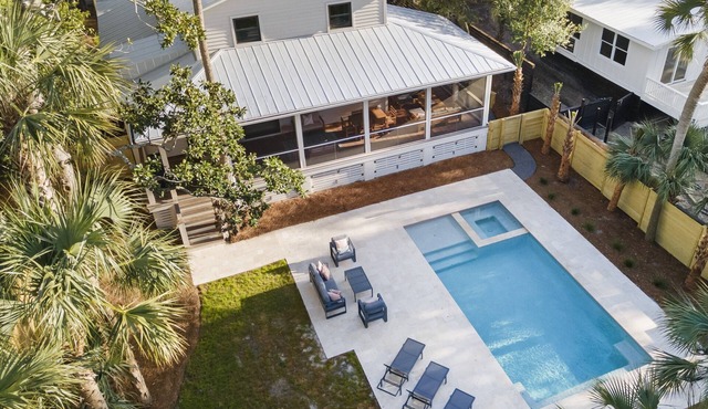 Green Wave - Private Pool - Ideal Central Location in Folly Beach