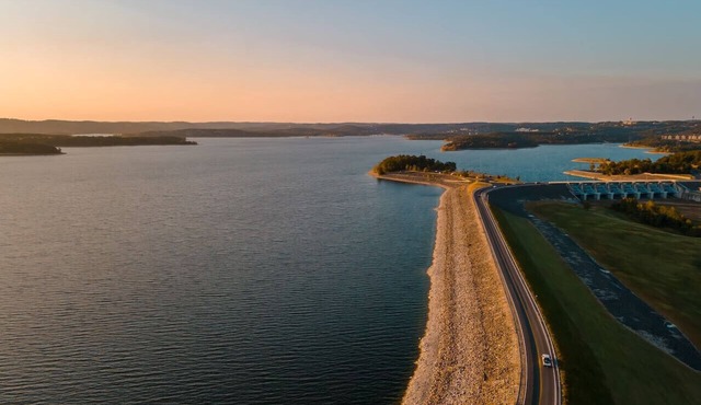 Ground-Floor Condo with `Breathtaking` Lake Views! in Branson