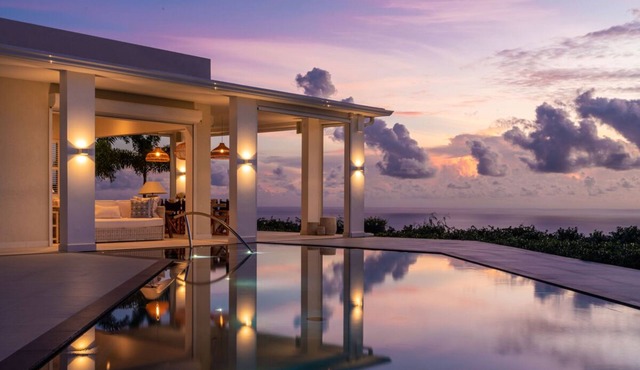 Incredible views of sea from the pool - Cool Breeze