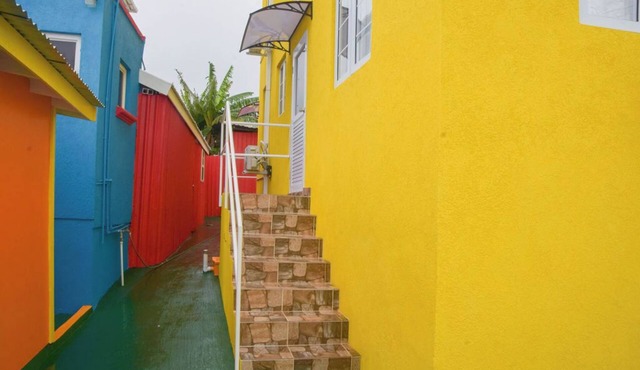 Irie 2BR Stay in Bridgetown Hosted by Rasta Couple + Car Rental for US65/Day Now