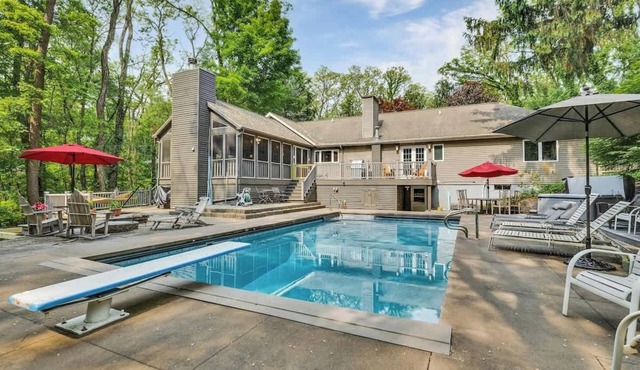 Juniper Presents: Hot Tub Nights, Poolside Days at Hearth & Timber in Bridgman