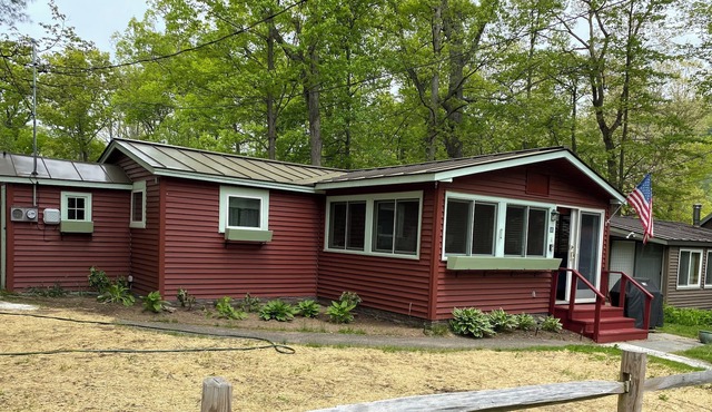 Lake Dunmore Cottage