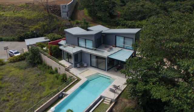 Loma Venao, Panoramic Oceanview Villa in Las Escobas del Venado