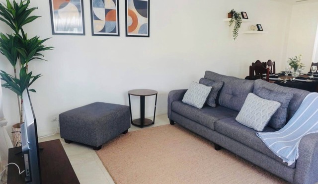 Lovely townhouse near Oistins and Miami Beach