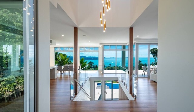 Luxurious 5-bed home with pool, nestled in a private estate with ocean views in Airlie Beach