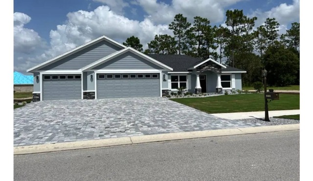New Golf Course Home Absolutely Stunning 3/2 in Dunnellon