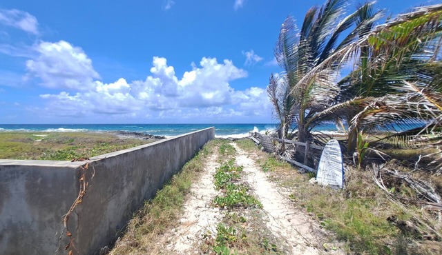 Oceanfront Apartment in Oistins