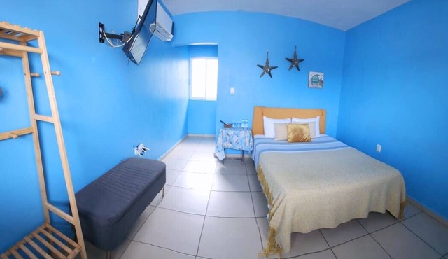 Private room with independent access to WIFI in Boca del Río in Boca del Río