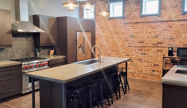 Rustic-Meets-Modern 3BR Stay in Brighton | Walk to Shops & Parks in Brighton
