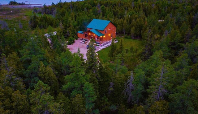 Saw'N Loggz | Log Cabin | SAUNA | AC | Rustic in Mar