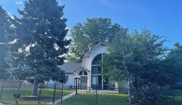 Spacious Home Close to Everything in Wheat Ridge