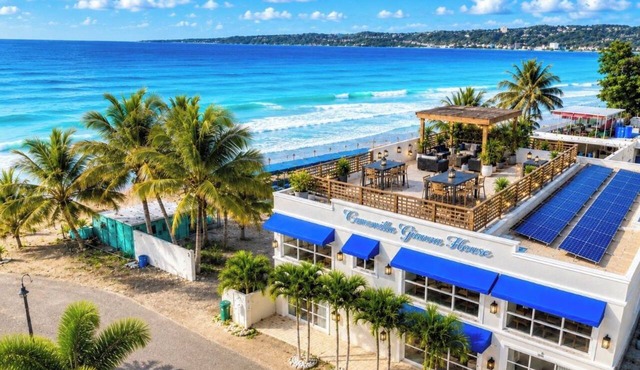 Spacious Oceanfront Home on the Beach 10 mins away from Rincón & Aguadilla | Swimming Pool in Aguada