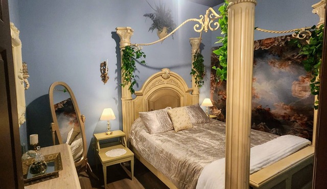 The Fairytale Cottage at High Rock Castle in Monroe