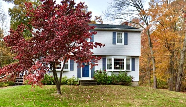 The Serene Skyway Retreat in Windsor Locks