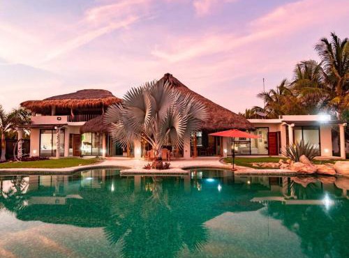 Villa De Las Rocas in Puerto Escondido