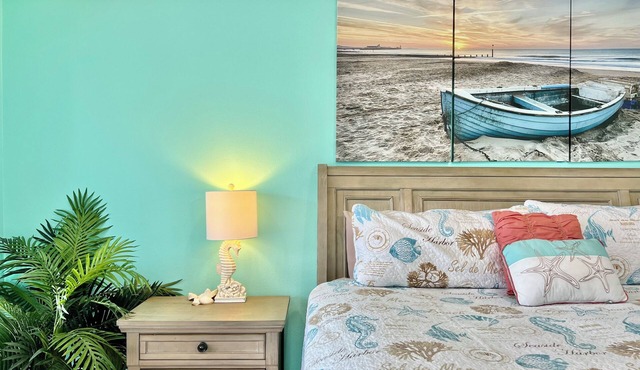 WOW! 3 BR! Remodeled waterfront unit, Sapphire Beach, ocean view, private patio in St Thomas