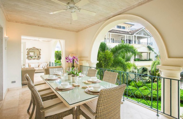 Apartment ∙ 3 bedrooms ∙ 6 guests