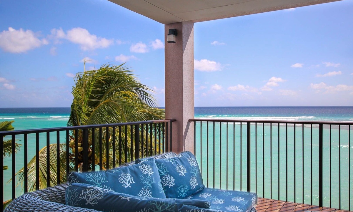 Saint Lawrence Apartment | Ocean Reef 203 3 Bedroom Apts by Bluescape