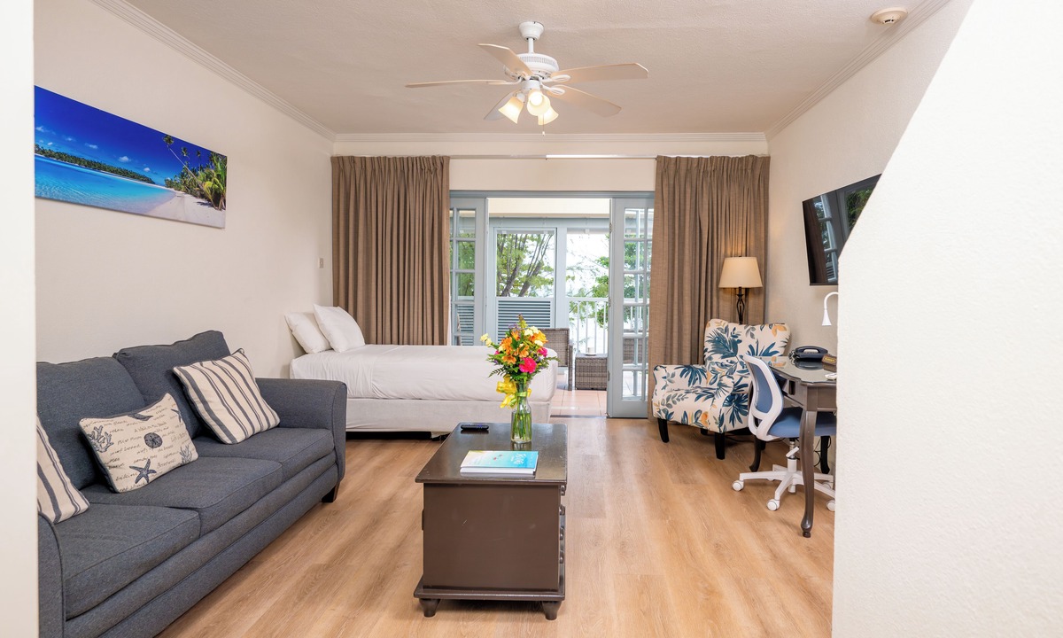 Saint Matthias Resort | Savannah Beach Club Hotel