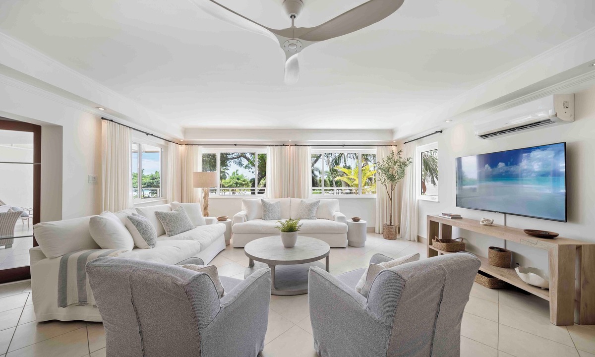 Saint Matthias Condo | Palm Beach 204, Three Bedroom Beachfront Condo