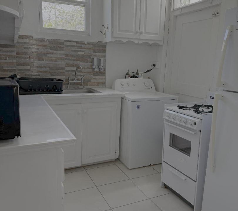 Oistins Apartment | Maxwell Beach House 4- Beach & Resort Access