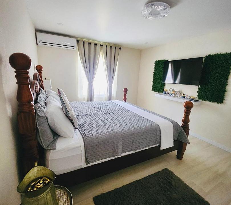 Cane Garden House | Jadens Guest House - by ZenBreak