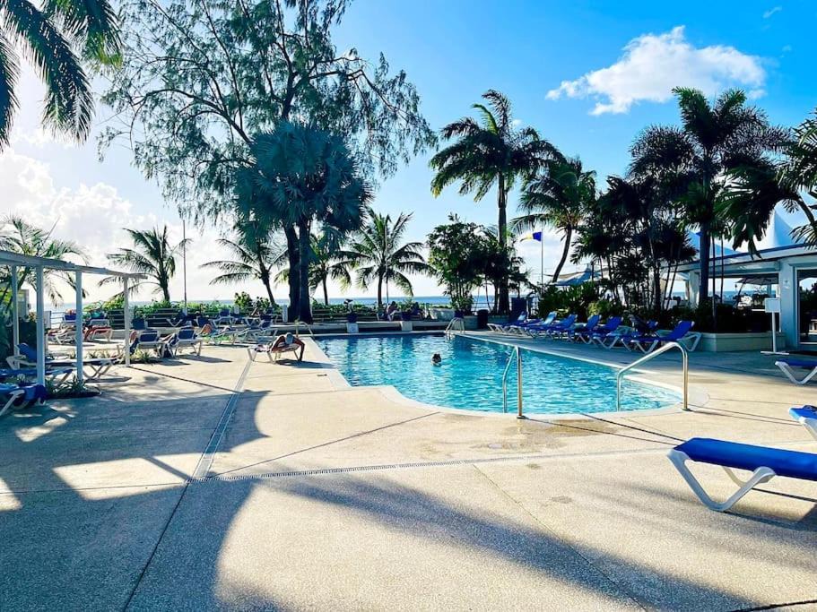 Sunset Crest Apartment | The Sugarcane Suite