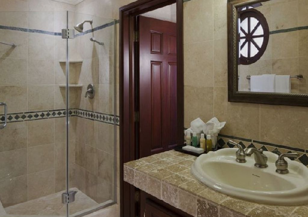 Photo of Bathroom in Diamond Valley