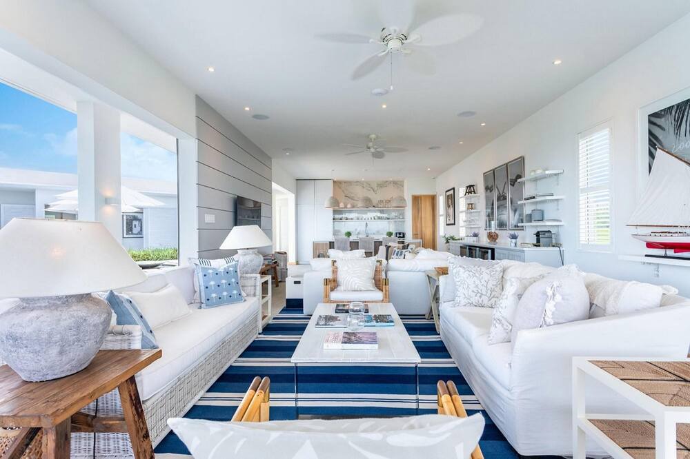 Photo of Livingroom in Deanes