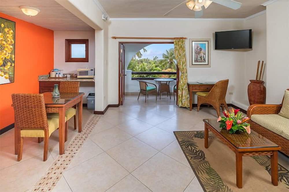 Photo of Livingroom in Maynards