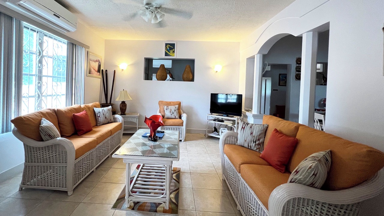Photo of Livingroom in Lower Carlton